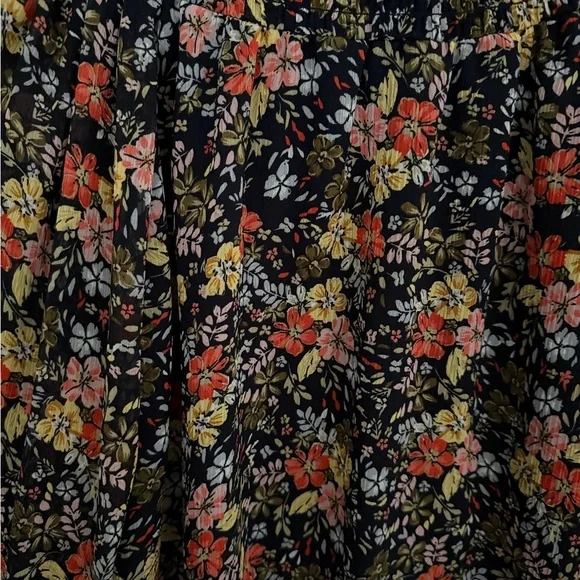 LOFT Floral Blouse - Black, Red, Yellow - Picture 8 of 8